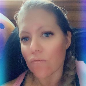 Meet your Posher, Kristin